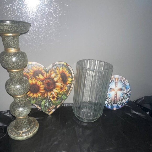 Mix lot glass vase pillar candle holder 2 suncatchers - Picture 1 of 16